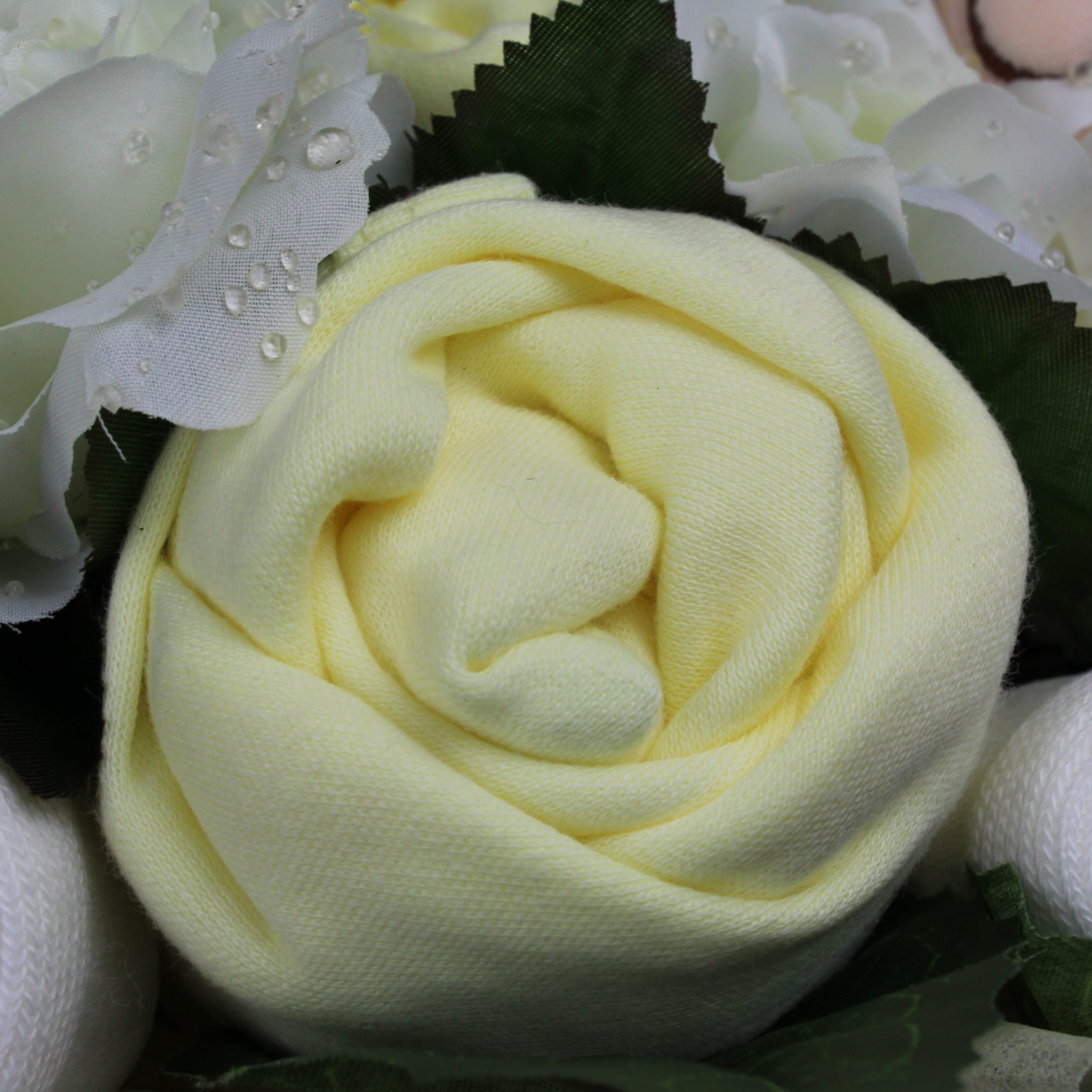 Baby Teddy Bouquet Lemon - Image 4