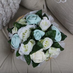 Alternative view of Deluxe Bouquet Mint