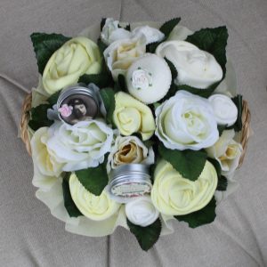 Alternative view of Deluxe Pampering Bouquet Lemon