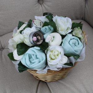 Deluxe Pampering Bouquet Mint - Baby Clothing Bouquet