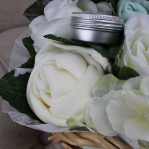 Deluxe Pampering Bouquet Mint - Image 5