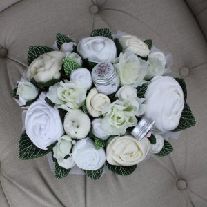 Alternative view of Superior Pampering Bouquet Neutral