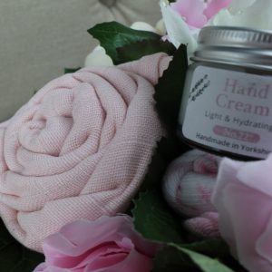 Superior Pampering Bouquet Pink - Image 5