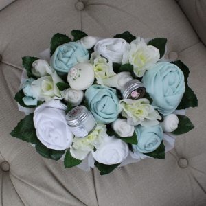 Alternative view of Superior Pampering Bouquet Mint
