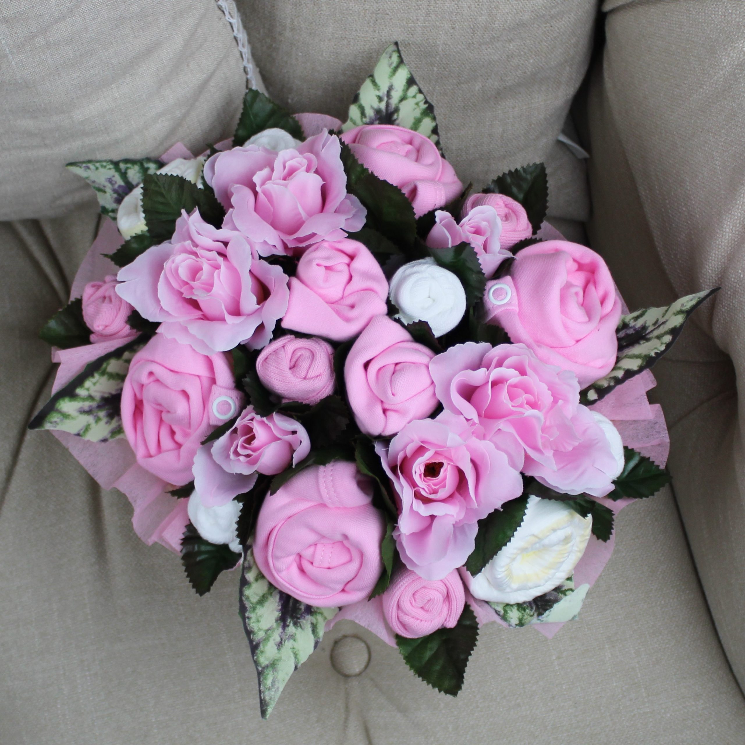 Twins Deluxe Bouquet Pink - Image 2