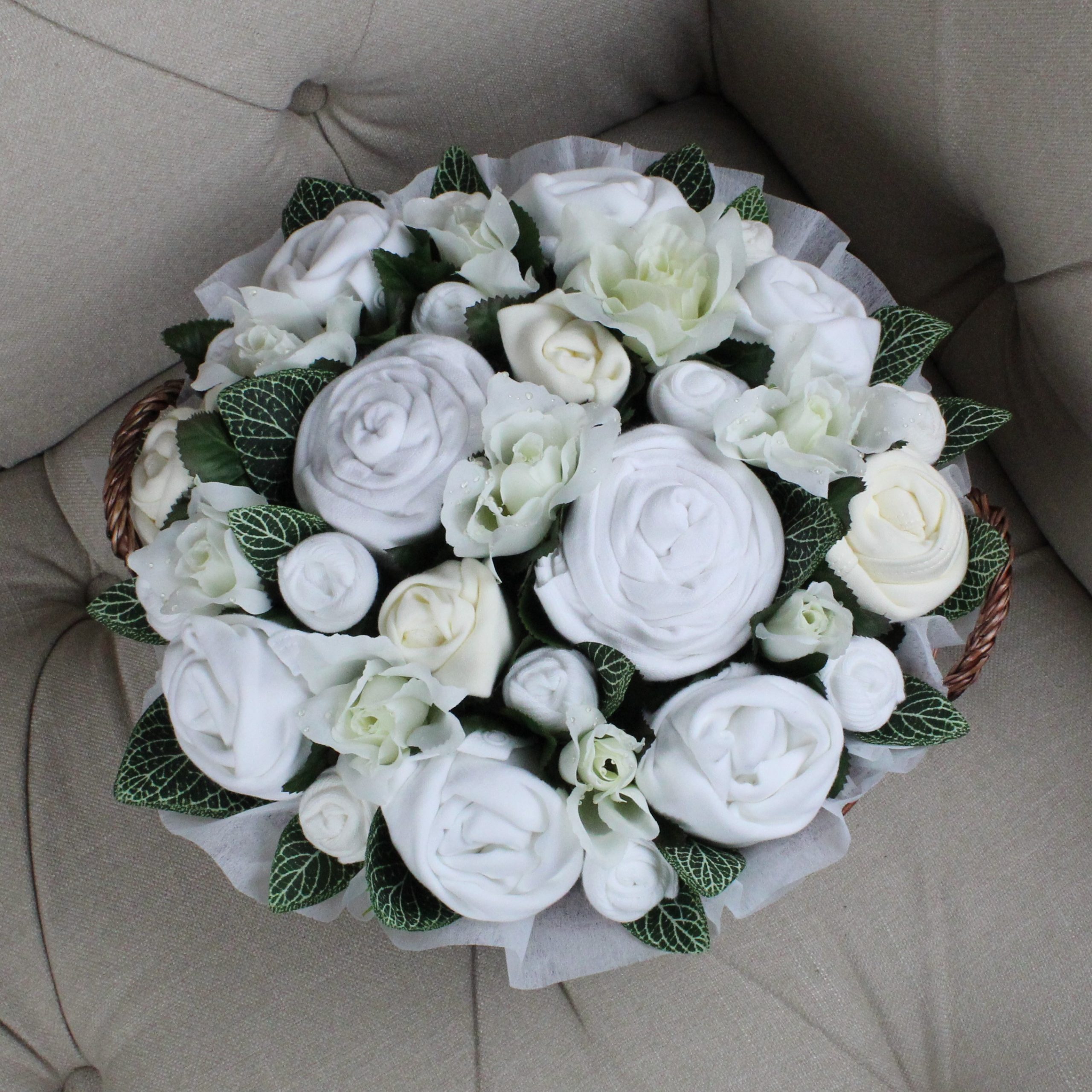 Twins Luxury Bouquet Neutral - Image 2