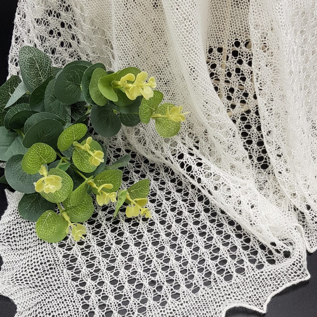Eldernell-Luxury-Shawl-baby-bouquets