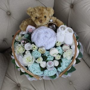 Alternative view of Ultimate Plus Pampering Mint With Baby Blanket